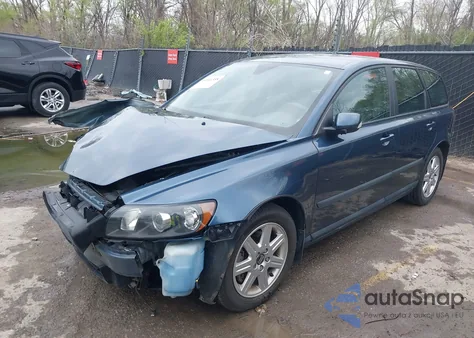 2006 Volvo V50 2.4I z USA, uszkodzony, nr VIN YV1MW382462201365
